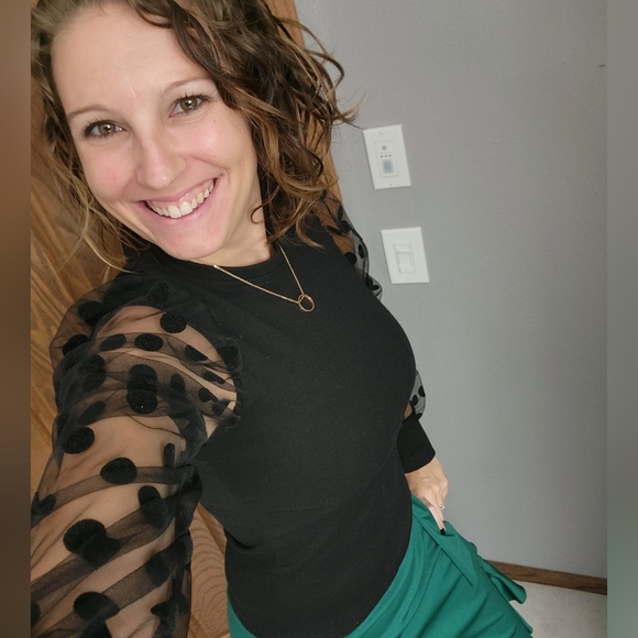 Meet your Posher, Jackie - Picture 2 of 16